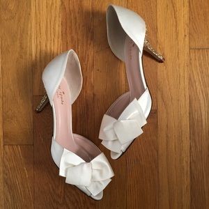 NWOT Kate Spade Sala White Satin Gold Heels